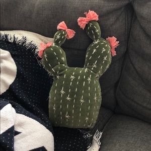 ***2/$20*** Cactus Throw Pillow